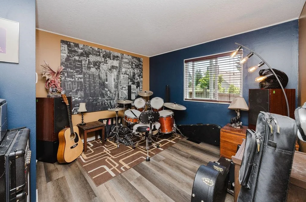 788 MOUNTAINVIEW DRIVE, Gibsons BC V0N 1V9, Gibsons BC — Residential for Sale — Photo 26 of 34