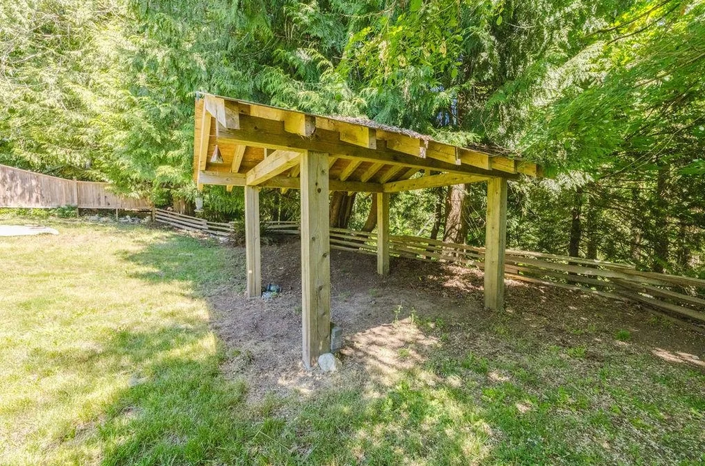 788 MOUNTAINVIEW DRIVE, Gibsons BC V0N 1V9, Gibsons BC — Residential for Sale — Photo 33 of 34
