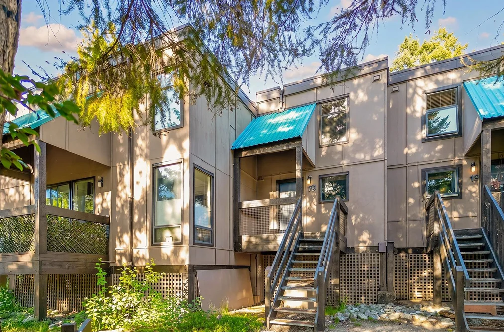 Townhouse for sale at 79 2400 Cavendish Way Whistler British Columbia - MLS: R3144852
