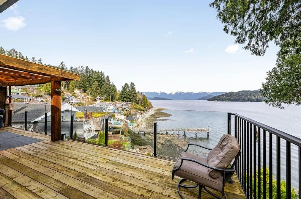 House for sale at 790 Marine Drive Gibsons British Columbia - MLS: R3146477