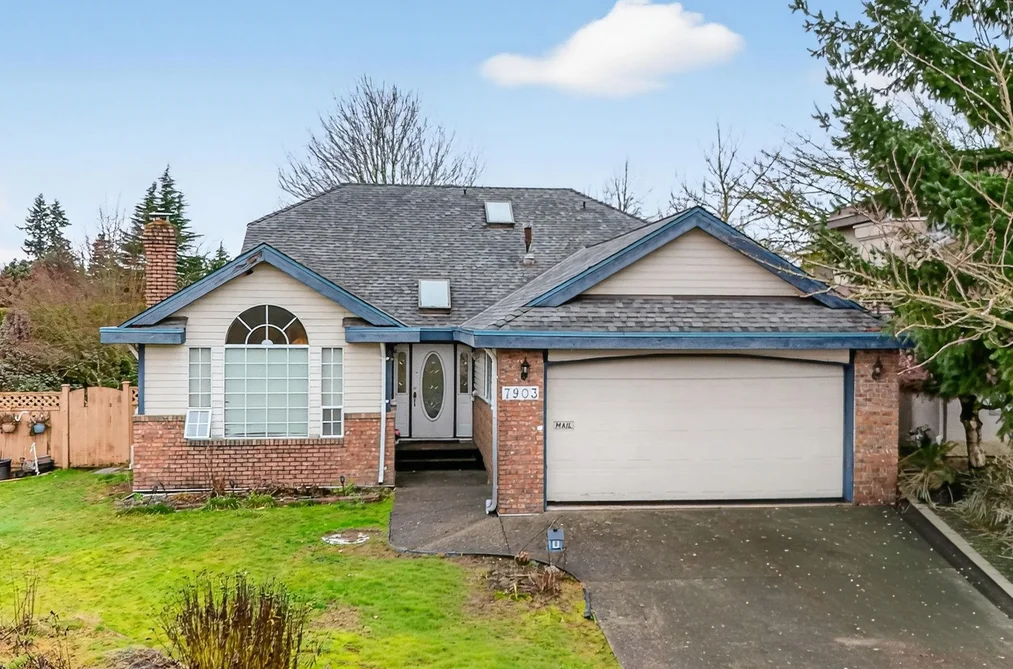 House for sale at 7903 164 Street Surrey British Columbia - MLS: R3079451
