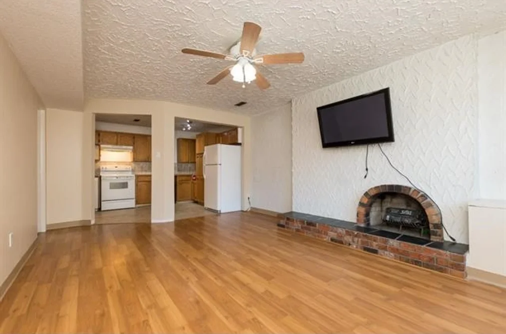 7904 115A Street, Delta, BC - Half Duplex for Sale - Photo 3 of 16