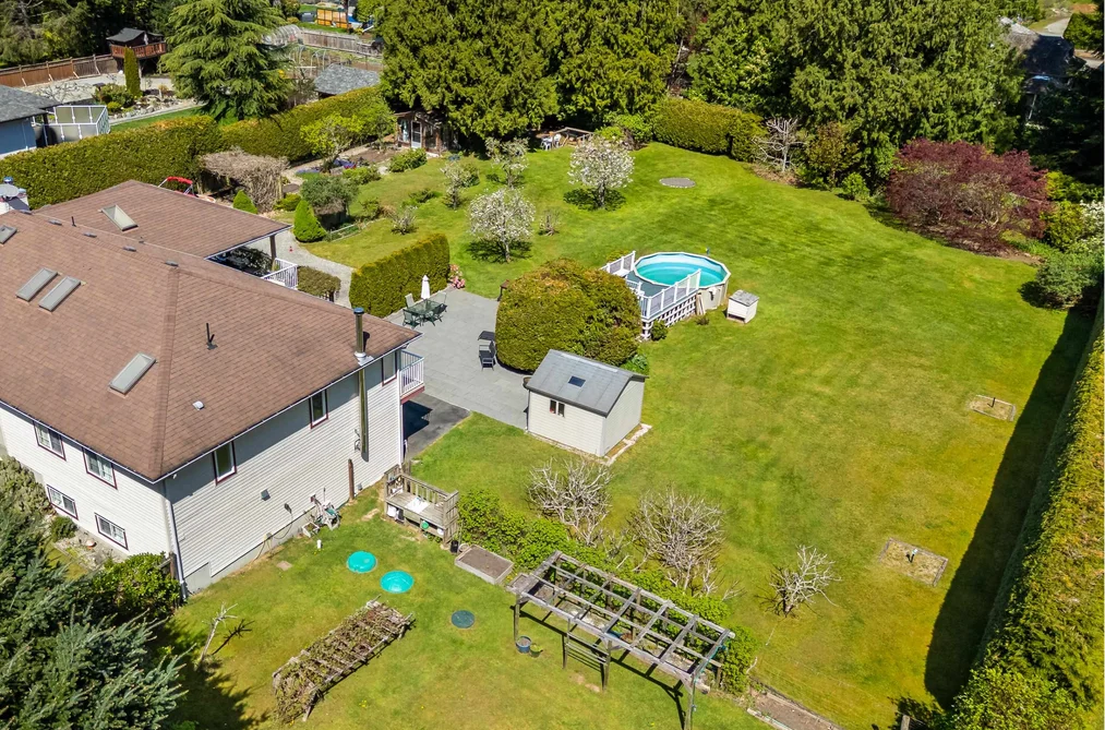 7904 REDROOFFS ROAD, Halfmoon Bay BC V7Z 1A4, Halfmoon Bay BC — Residential for Sale - Photo 3