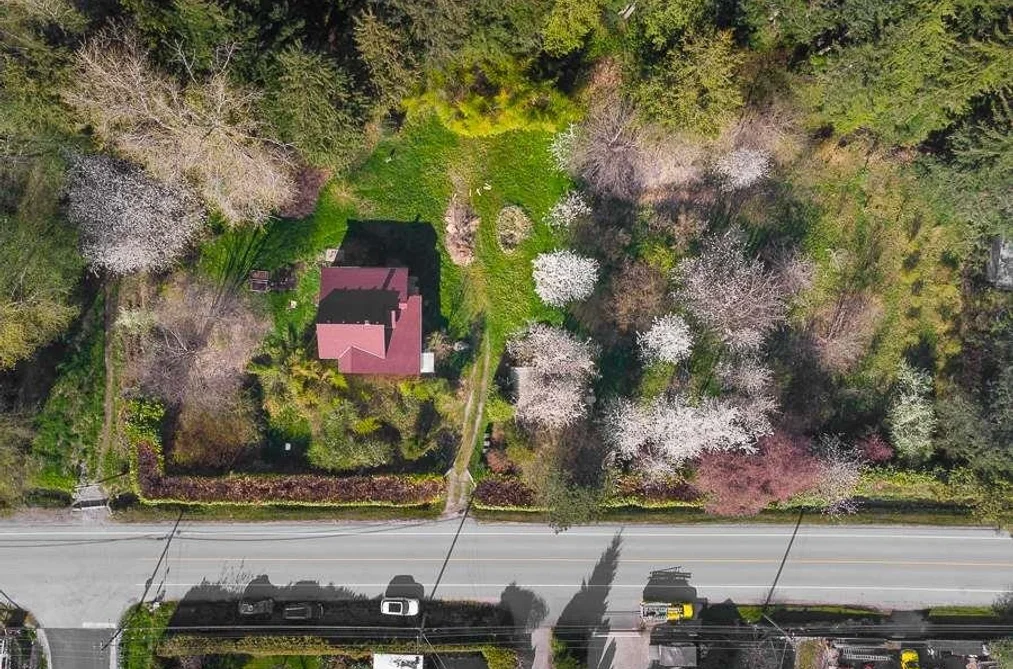7908 WILLARD STREET, Burnaby BC V3N 2W7, Burnaby BC — Residential for Sale - Photo 2