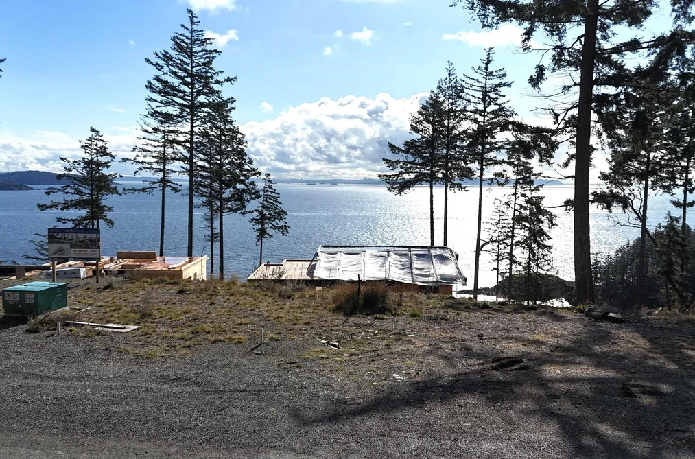 Property for sale at 791 Seymour Bay Drive Bowen Island British Columbia - MLS: R3149201