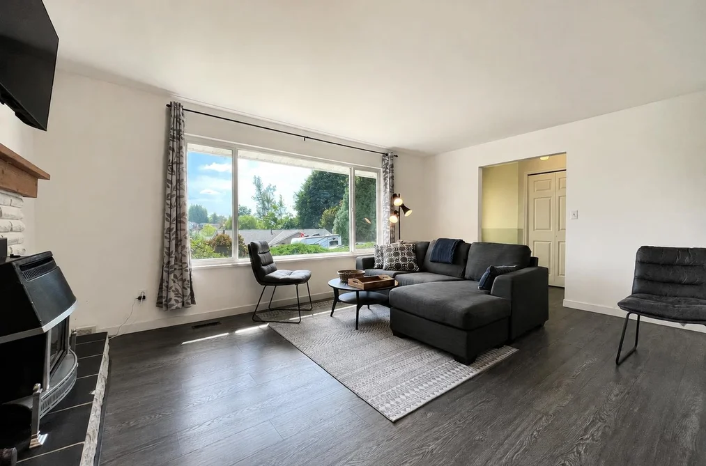 7912 Burdock Street, Mission, BC - MLS: R3162047 - Photo 8 7912 Burdock Street, Mission, BC - MLS: R3162047 - Photo 8