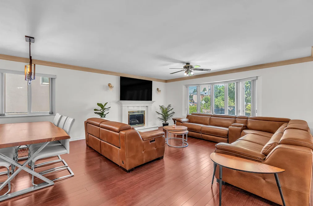 7922 16 AVENUE, Burnaby, BC — Residential for Sale - Photo 2