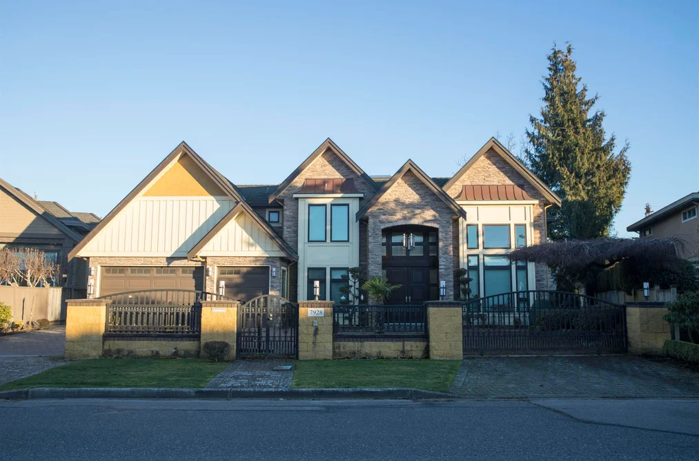 House for sale at 7928 Sunnyholme Crescent Richmond British Columbia - MLS: R3113985