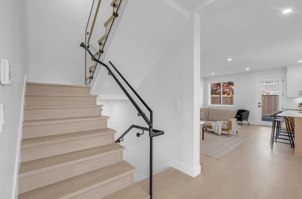 7932 HERON STREET, Mission BC V2V 6A1, Mission BC — Residential for Sale — Photo 12 of 34