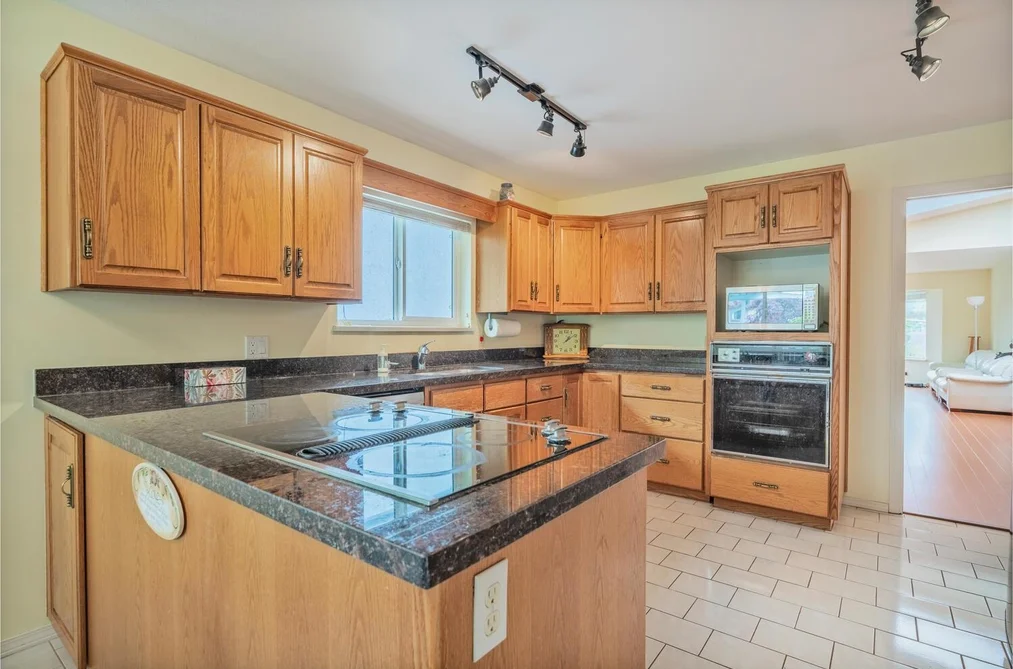 7932 ROSEWOOD STREET, Burnaby BC V5E 2H3, Burnaby BC — Residential for Sale - Photo 6