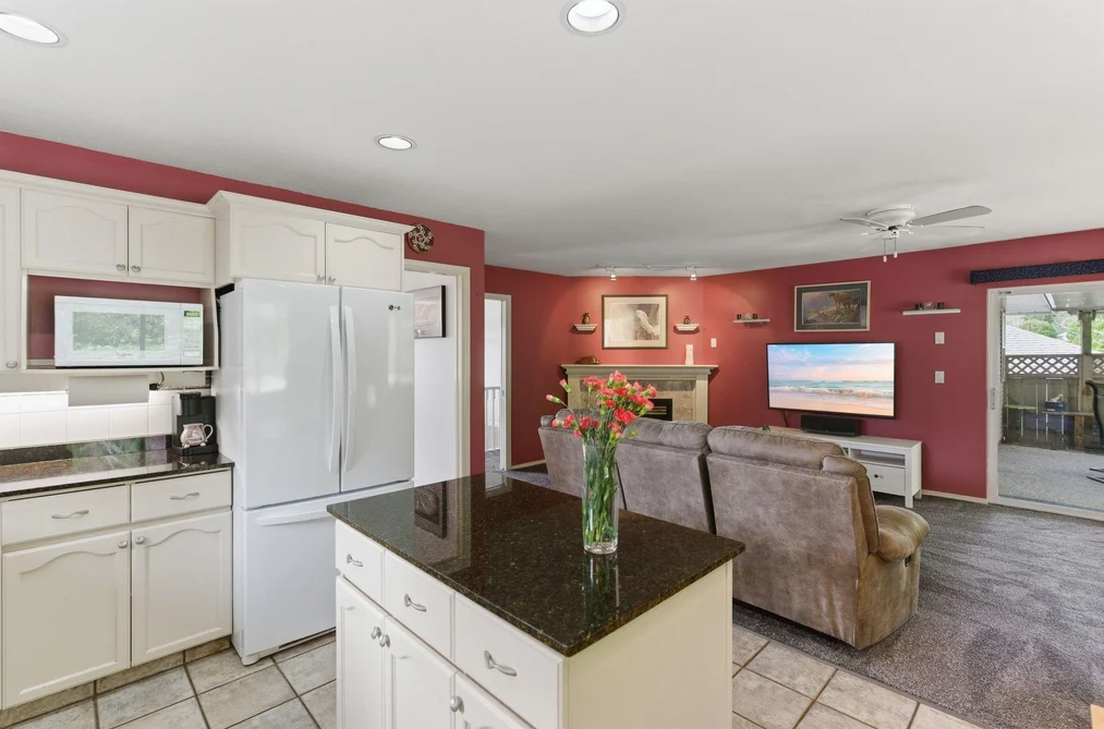 7935 TOPPER DRIVE, Mission BC V2V 6Z2, Mission BC — Residential for Sale - Photo 6