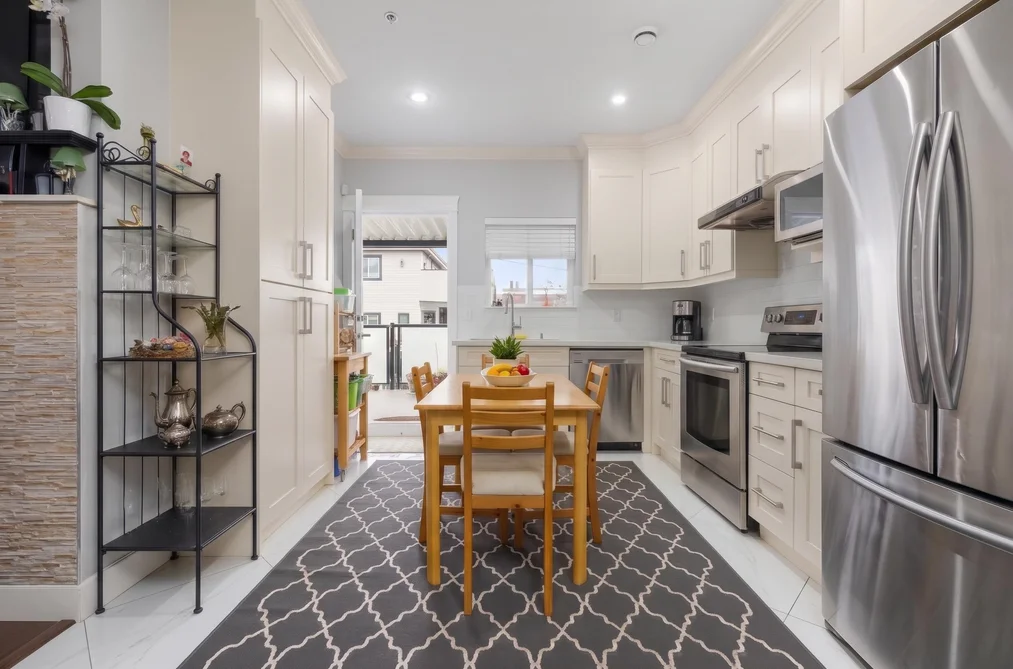 7936 Main Street, Vancouver, BC - Half Duplex for Sale - Photo 5 of 33 7936 Main Street, Vancouver, BC - Half Duplex for Sale - Photo 5 of 33