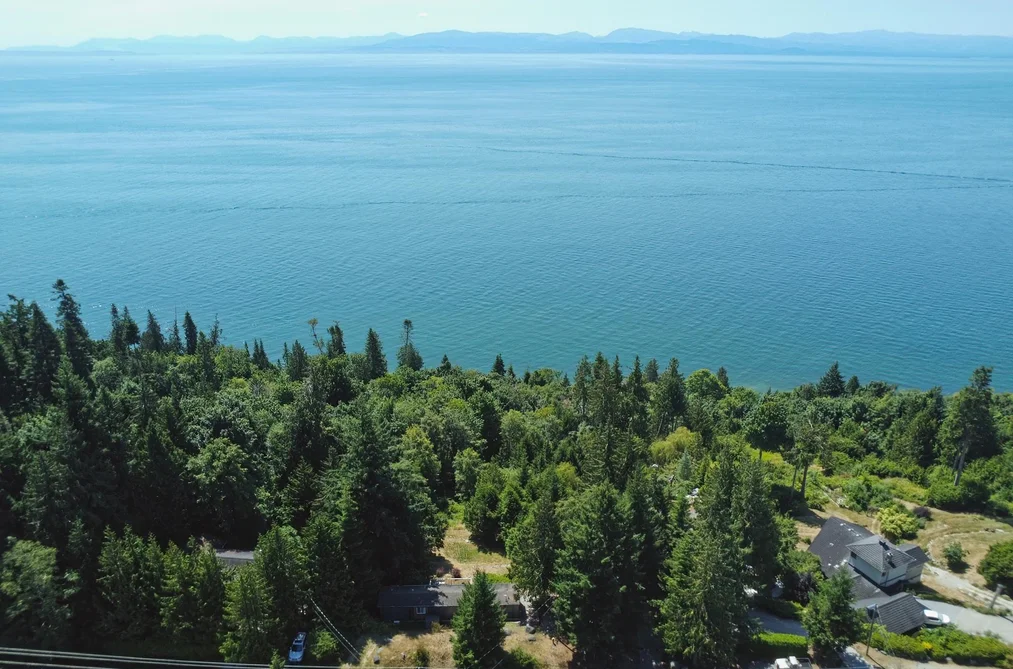 Manufactured On Land for sale at 7949 Redrooffs Road Halfmoon Bay British Columbia - MLS: R3079828