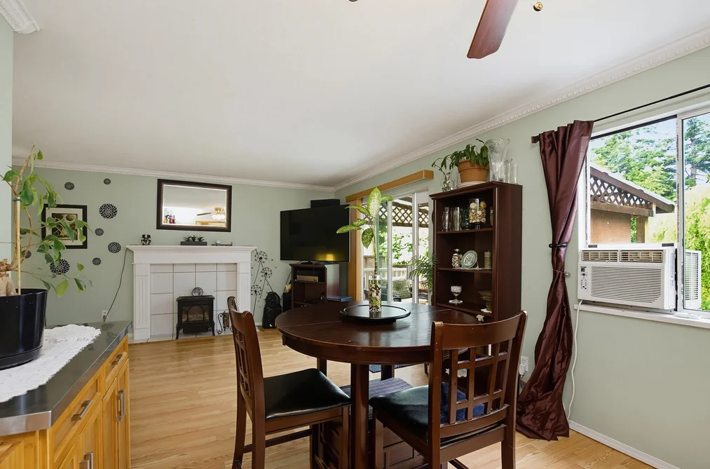 7957 BURDOCK STREET, Mission BC V2V 4Y5, Mission BC — Residential for Sale — Photo 10 of 40