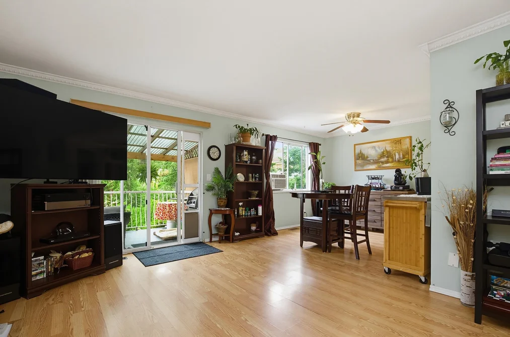 7957 BURDOCK STREET, Mission BC V2V 4Y5, Mission BC — Residential for Sale — Photo 7 of 40