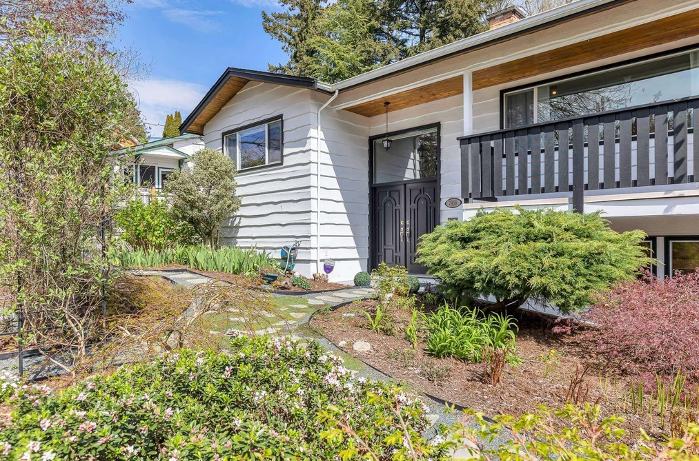 7958 TAULBUT STREET, Mission BC V2V 3W7, Mission BC — Residential for Sale - Photo 2