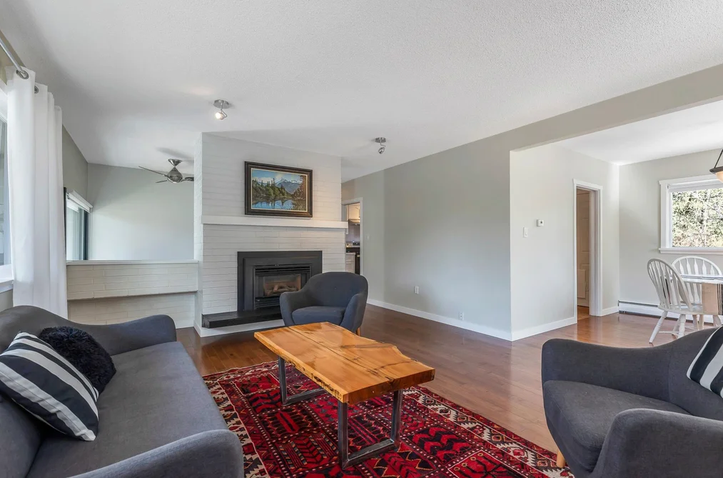 7958 TAULBUT STREET, Mission BC V2V 3W7, Mission BC — Residential for Sale - Photo 3