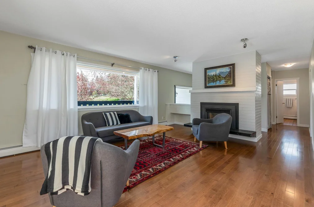 7958 TAULBUT STREET, Mission BC V2V 3W7, Mission BC — Residential for Sale - Photo 4