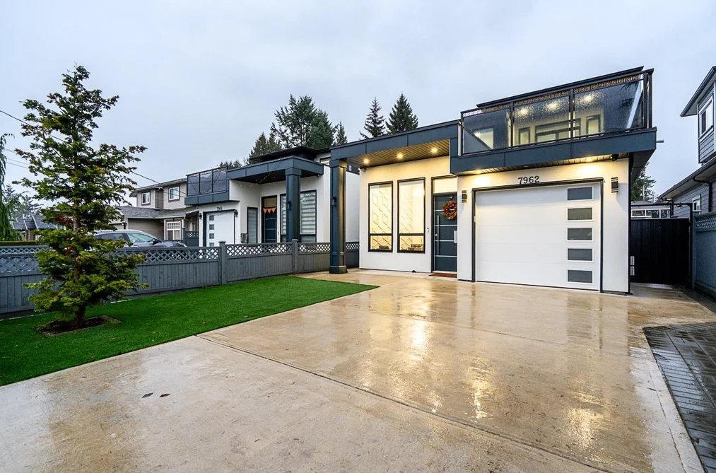 Half Duplex for sale at 7962 Edmonds Street Burnaby British Columbia - MLS: R3079755