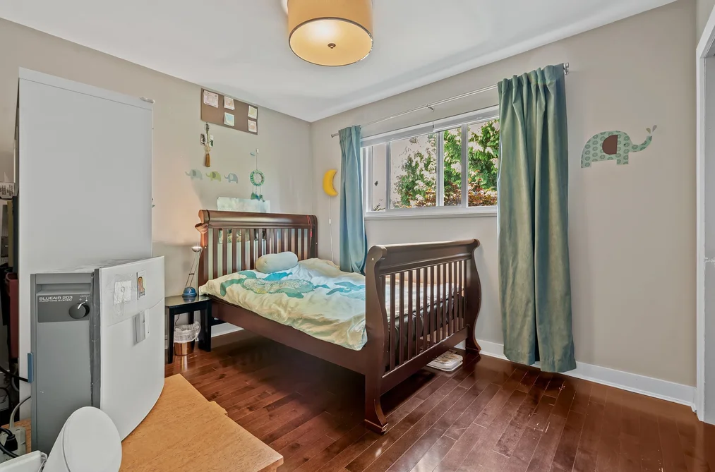 7965 BURNFIELD CRESCENT, Burnaby, BC — Residential for Sale — Photo 19 of 36