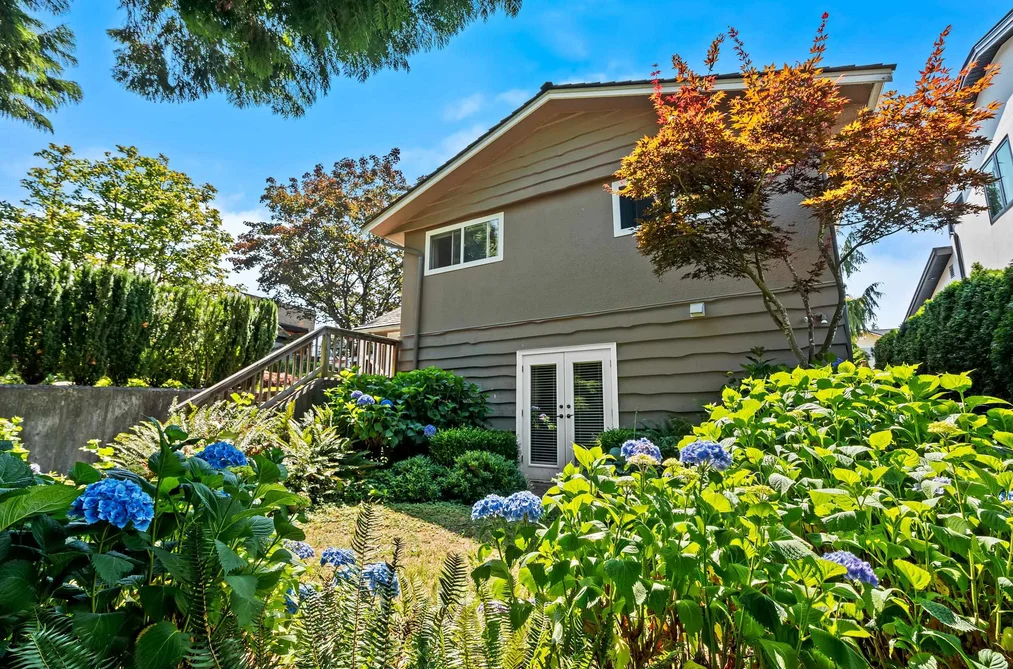 7965 BURNFIELD CRESCENT, Burnaby, BC — Residential for Sale — Photo 34 of 36