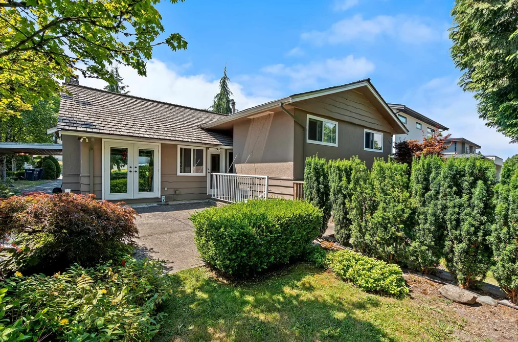 7965 BURNFIELD CRESCENT, Burnaby, BC — Residential for Sale — Photo 35 of 36