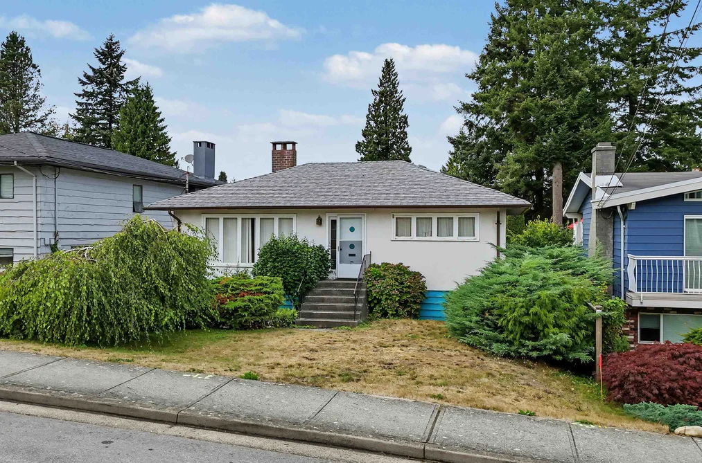 House for sale at 7971 Rosewood Street Burnaby British Columbia - MLS: R3163638