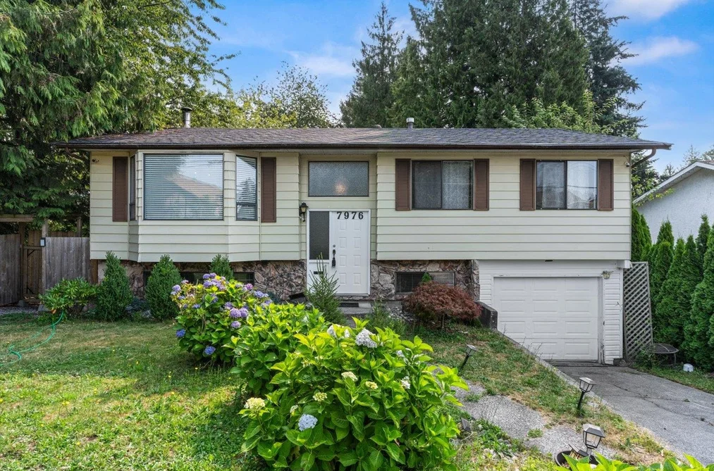 House for sale at 7976 Tanager Street Mission British Columbia - MLS: R3089995