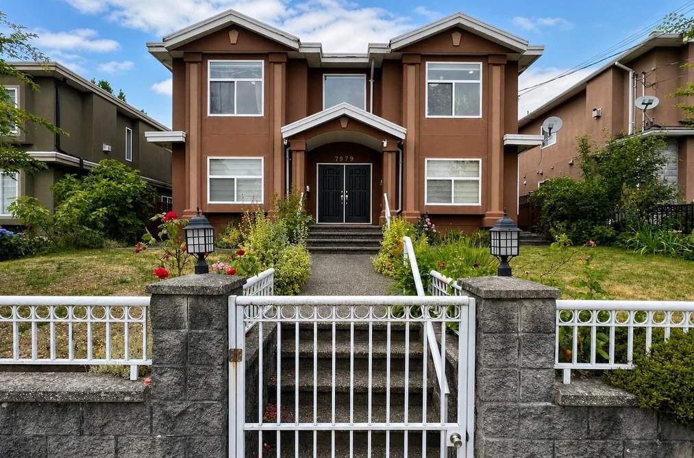 House for sale at 7979 11th Avenue Burnaby British Columbia - MLS: R3153766