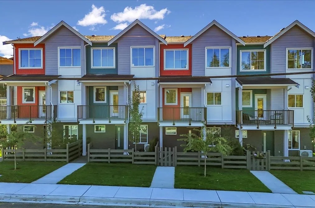 Townhouse for sale at 8 10392 240a Street Maple Ridge British Columbia - MLS: R3063149