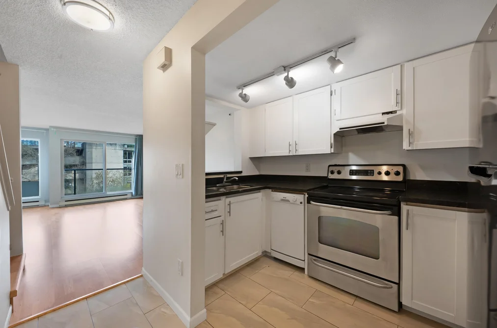 8 1355 W 4TH AVENUE, Vancouver BC V6H 3Y8, Vancouver BC — Residential for Sale - Photo 6
