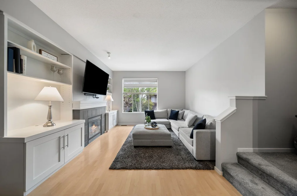 8 15152 62A AVENUE, Surrey BC V3S 1V1, Surrey BC — Residential for Sale — Photo 4 of 33