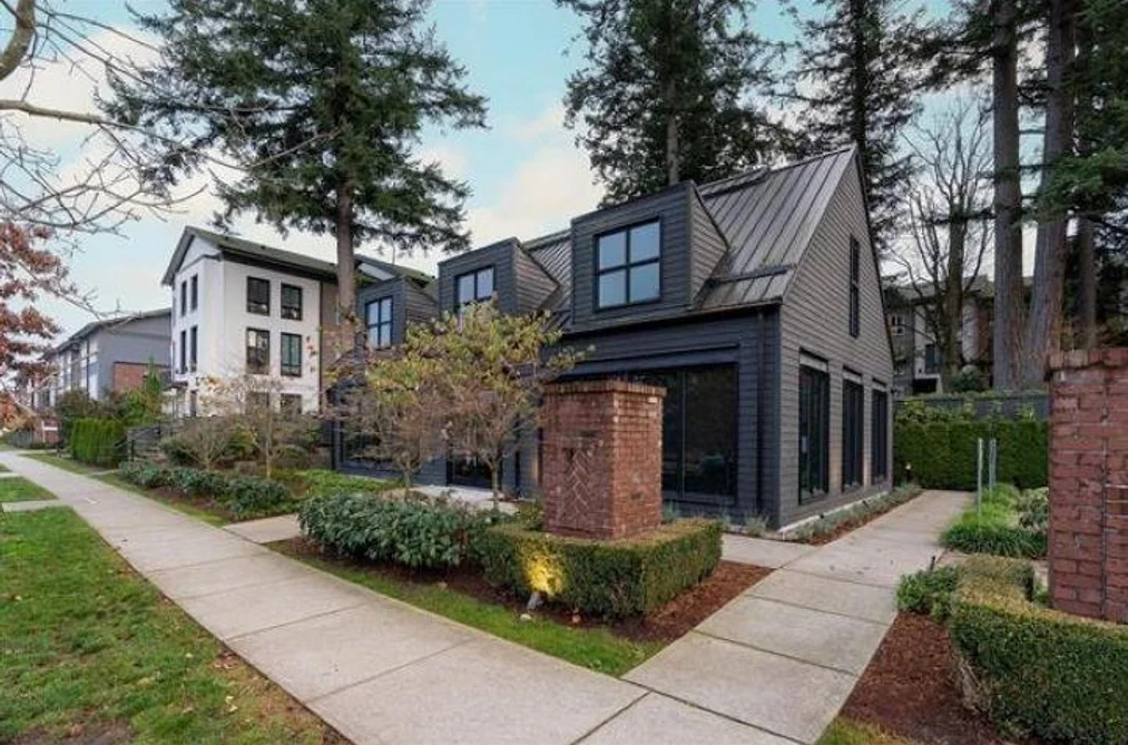 8 15828 27 AVENUE, White Rock BC V3Z 0X4, White Rock BC — Residential for Sale - Photo 2