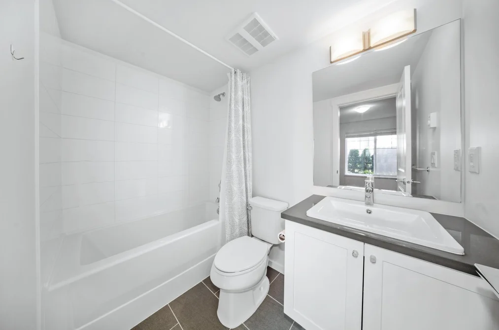 8 16357 15 AVENUE, Surrey BC V4A 0C2, Surrey BC — Residential for Sale — Photo 27 of 37