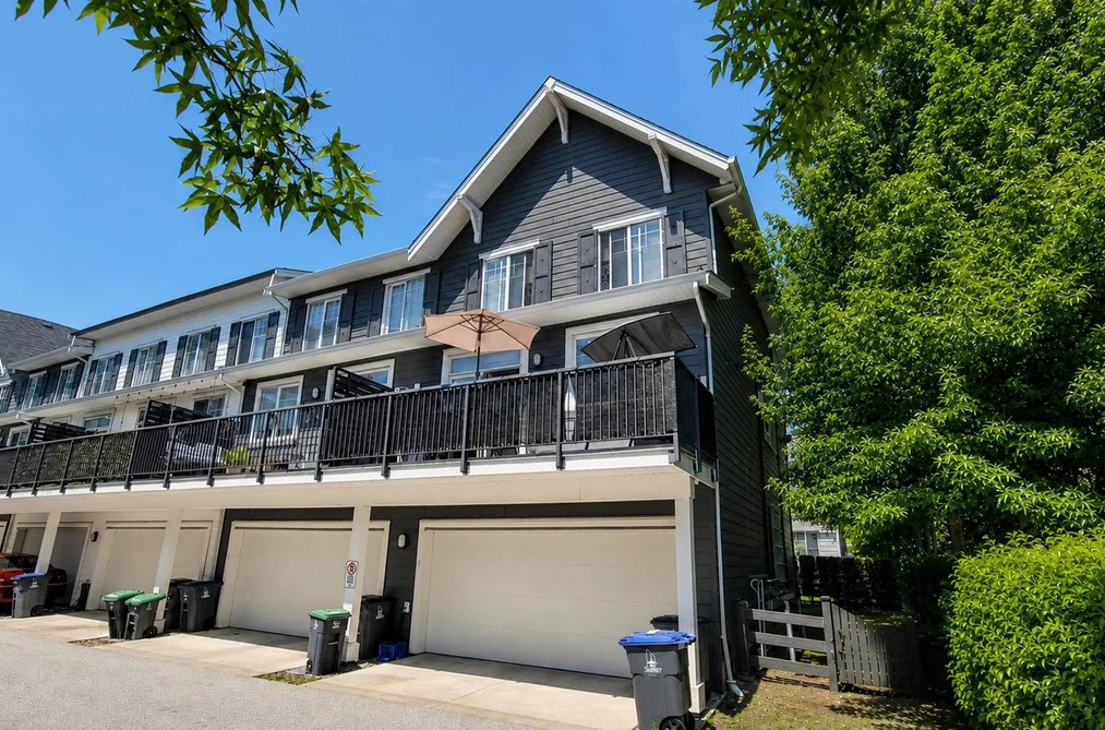8 16357 15 AVENUE, Surrey BC V4A 0C2, Surrey BC — Residential for Sale — Photo 3 of 37