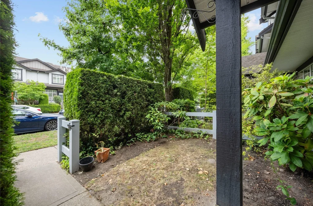 8 18839 69 AVENUE, Surrey, BC — Residential for Sale — Photo 3 of 24