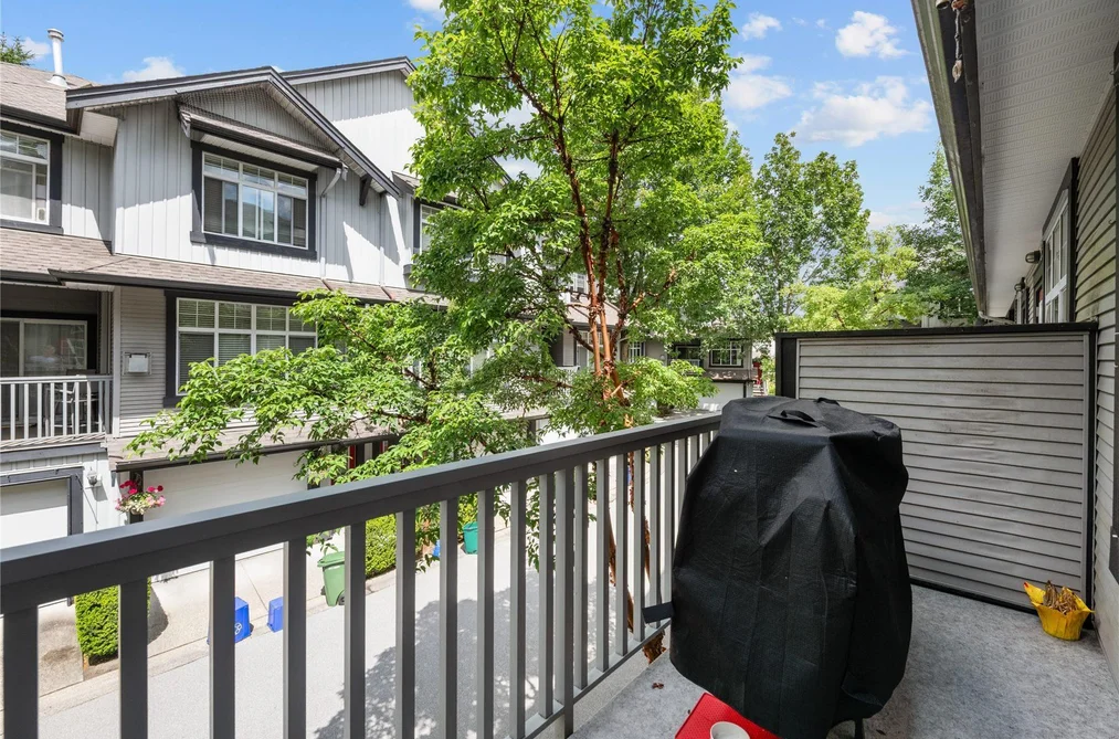 8 18839 69 AVENUE, Surrey, BC — Residential for Sale — Photo 9 of 24