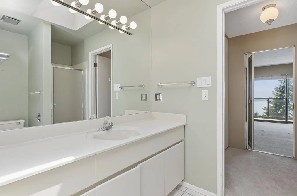8 2206 FOLKESTONE WAY, West Vancouver BC V7S 2X7, West Vancouver BC — Residential for Sale — Photo 21 of 40