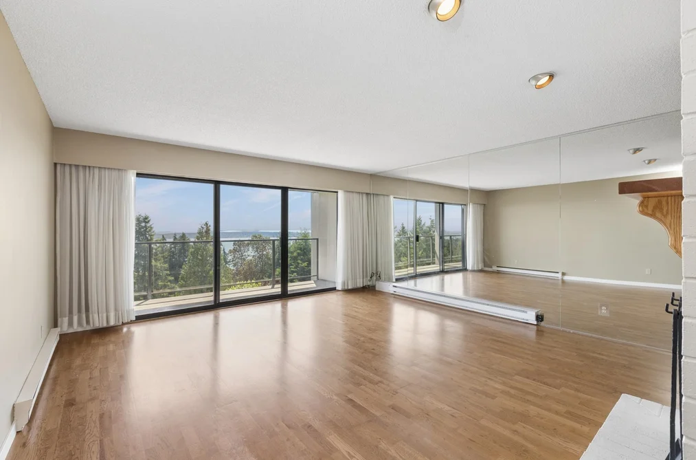 8 2206 FOLKESTONE WAY, West Vancouver BC V7S 2X7, West Vancouver BC — Residential for Sale — Photo 5 of 40