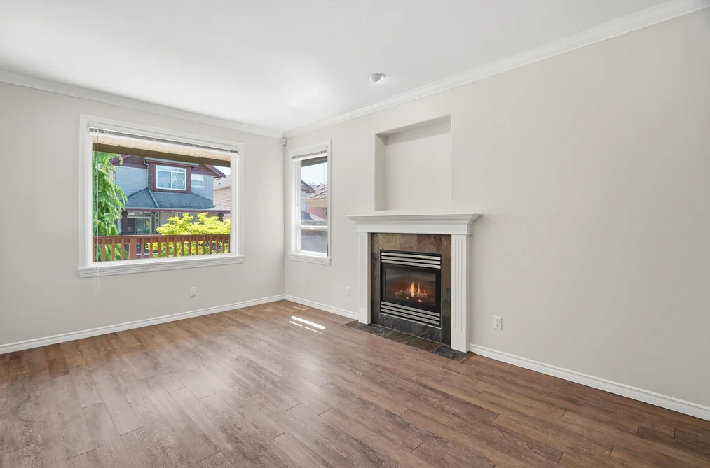 8 2281 ARGUE STREET, Port Coquitlam BC V3C 6R4, Port Coquitlam BC — Residential for Sale — Photo 3 of 30