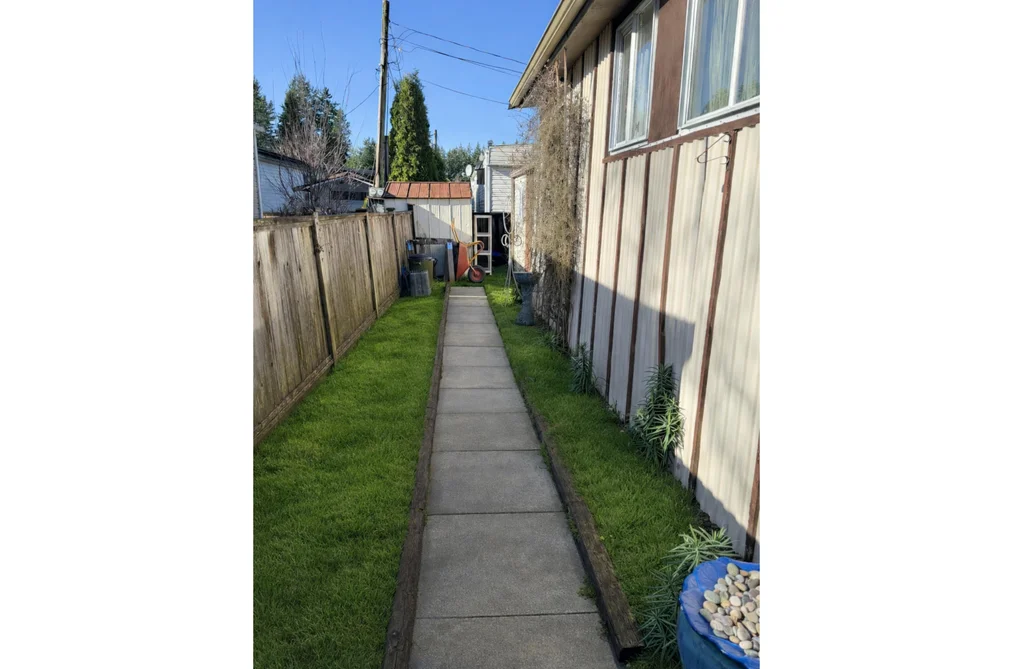 8 3031 200 STREET, Langley BC V2Z 1N5, Langley BC — Residential for Sale — Photo 16 of 17