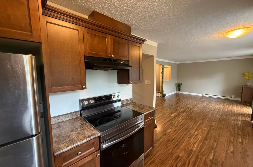 8 33900 MAYFAIR AVENUE, Abbotsford BC V2S 1R2, Abbotsford BC — Residential for Sale — Photo 10 of 27