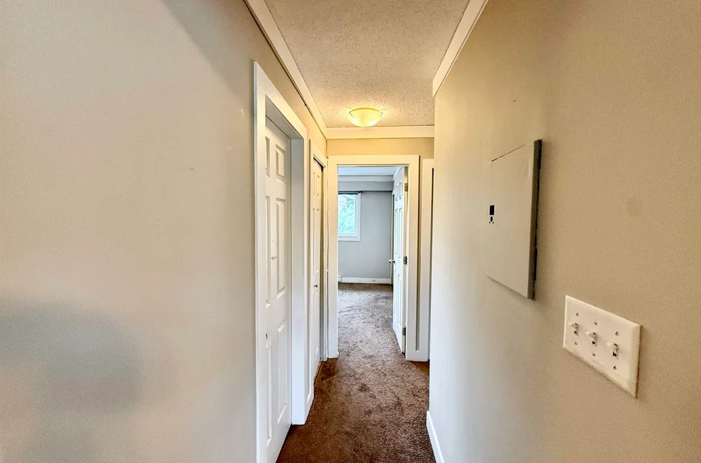 8 33900 MAYFAIR AVENUE, Abbotsford BC V2S 1R2, Abbotsford BC — Residential for Sale — Photo 14 of 27