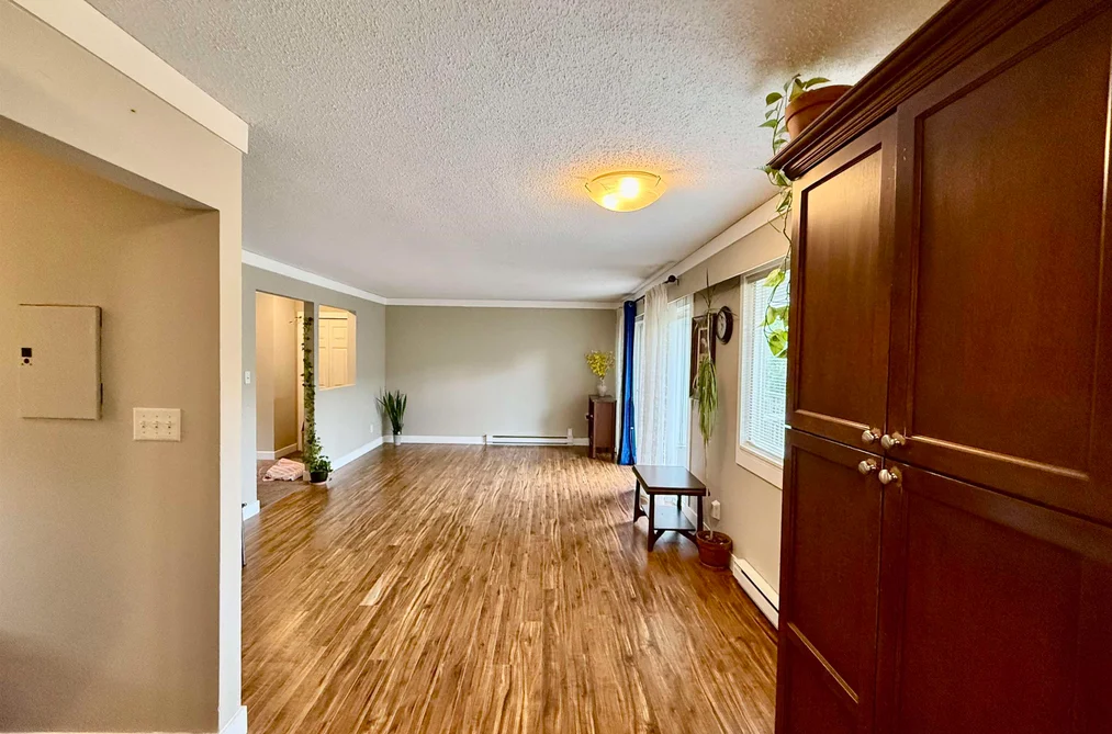 8 33900 MAYFAIR AVENUE, Abbotsford BC V2S 1R2, Abbotsford BC — Residential for Sale — Photo 16 of 27