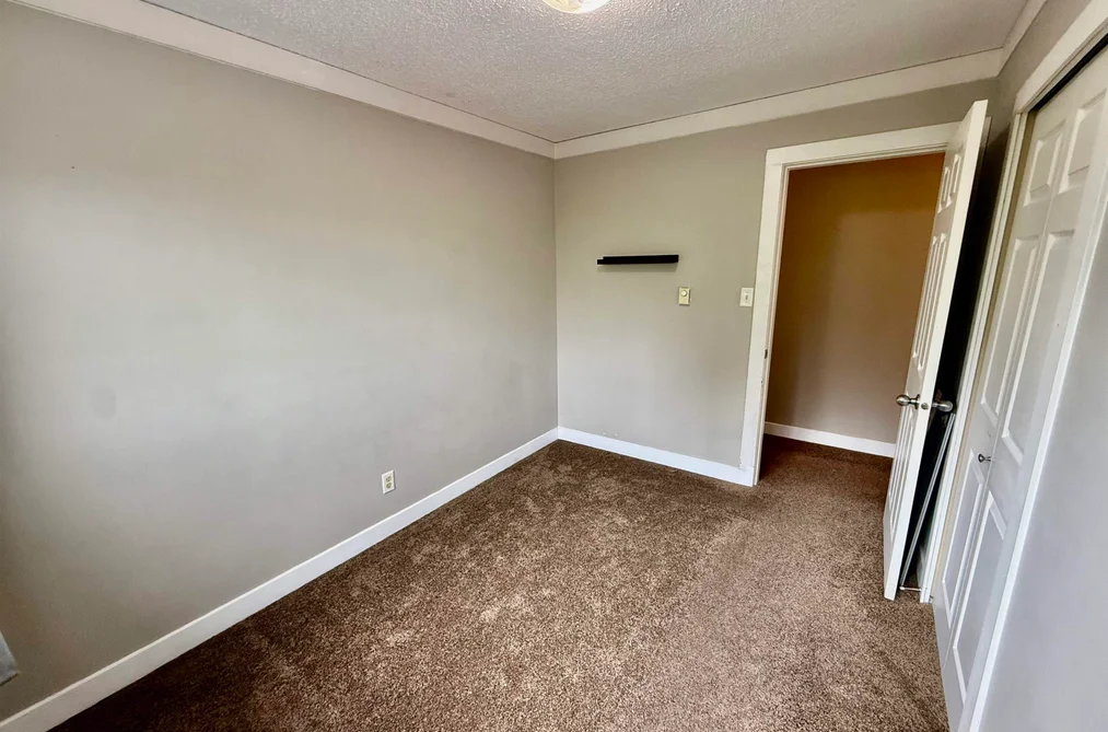 8 33900 MAYFAIR AVENUE, Abbotsford BC V2S 1R2, Abbotsford BC — Residential for Sale — Photo 23 of 27