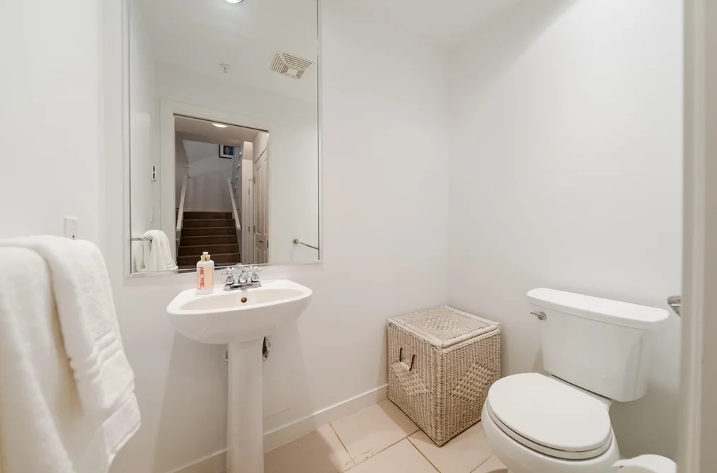 8-4333 Central Boulevard, Burnaby, BC - Townhouse for Sale - Photo 14 of 40 8-4333 Central Boulevard, Burnaby, BC - Townhouse for Sale - Photo 14 of 40