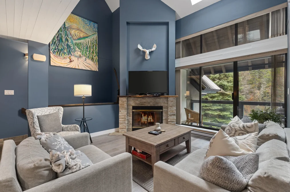 Townhouse for sale at 8 4857 Painted Cliff Road Whistler British Columbia - MLS: R3101073