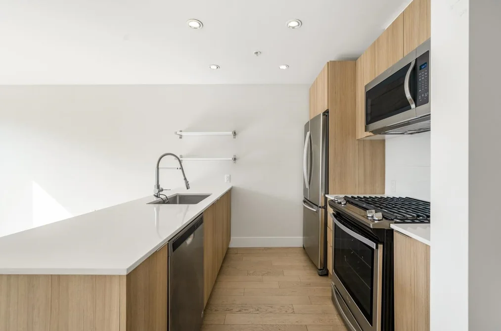 8 531 E 16TH AVENUE, West Vancouver BC V5T 2V1, West Vancouver BC — Residential for Sale - Photo 5