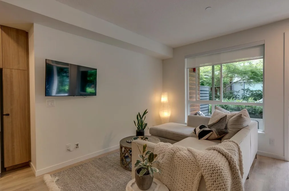 8 533 E 3RD STREET, North Vancouver BC V7L 1G4, North Vancouver BC — Residential for Sale - Photo 5