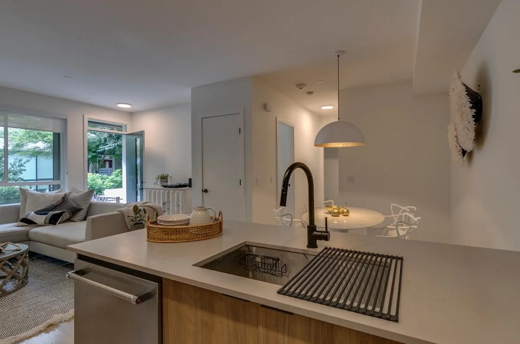 8 533 E 3RD STREET, North Vancouver BC V7L 1G4, North Vancouver BC — Residential for Sale - Photo 7